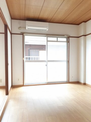 【洋室】 | ヴィラ・シューロス