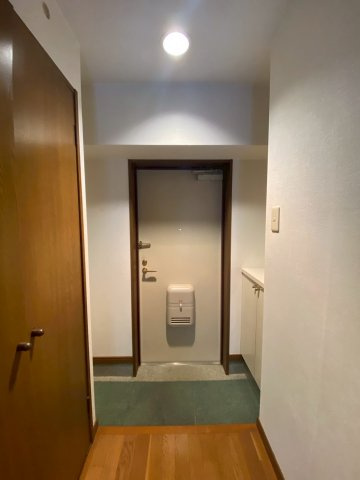 エクセルマロン紅梅の玄関