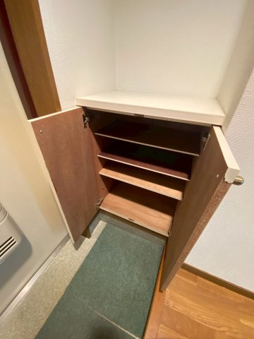 エクセルマロン紅梅の収納|玄関収納