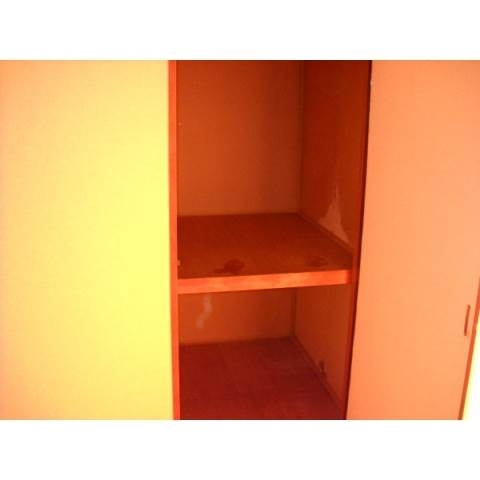 ファミール的場の収納