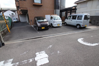 【駐車場】 | プレオール草尾