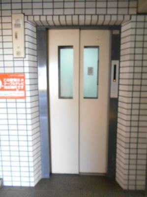 【その他】 | プレオール草尾 | エレベータ
