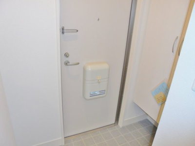 【玄関】 | フレッチェ・ボスコⅢ（3） | シューズボックス