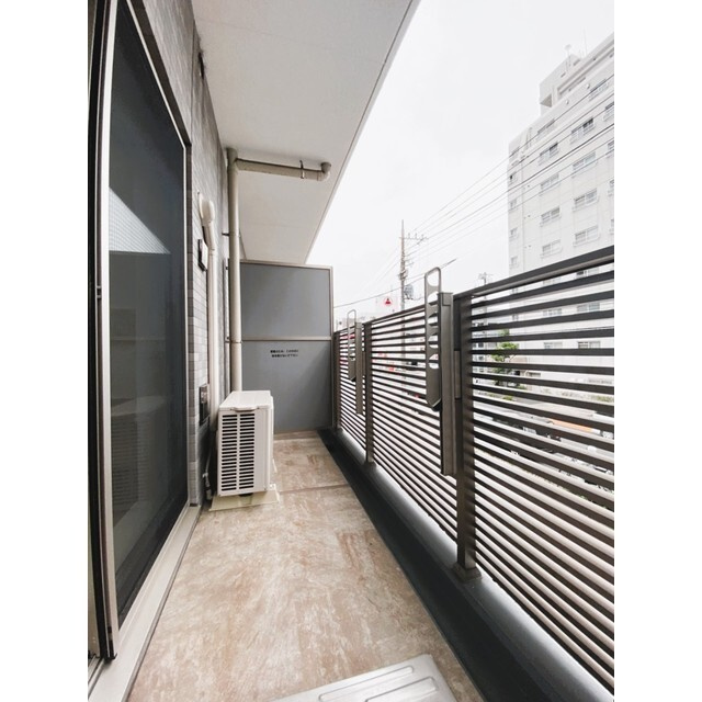 ＲＩＳＥ　ＣＯＵＲＴ　Ｇ＆Ｇの内装