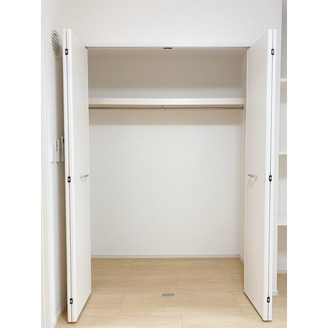 ＲＩＳＥ　ＣＯＵＲＴ　Ｇ＆Ｇの内装