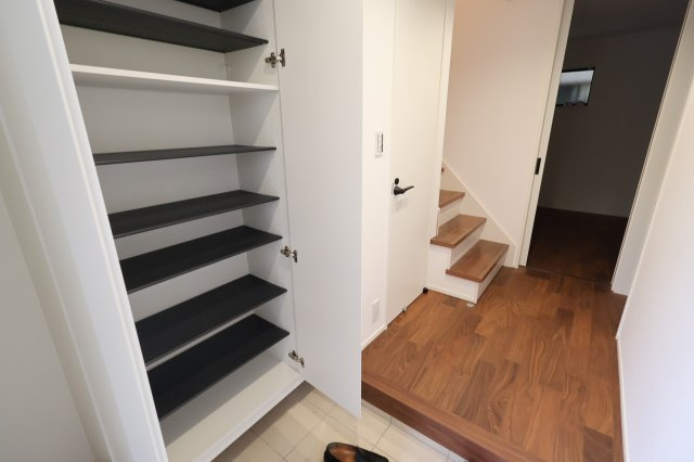 《仲介手数料無料》南区鹿手袋７丁目7-17新築一戸建てメルディア