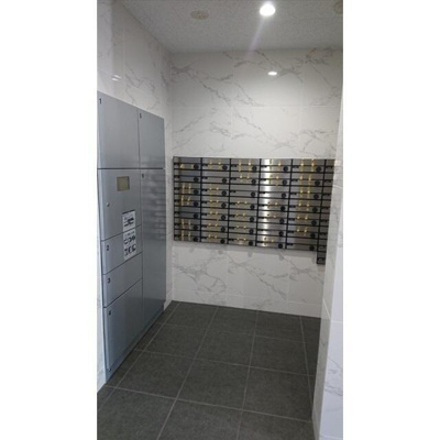 【ロビー】 | ヴァレッシア曳舟アンベリール | メールボックス 