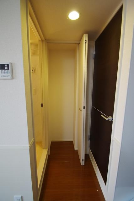 ジュヴァンセル　Ｂの内装