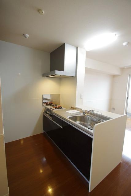 ジュヴァンセル　Ｂのキッチン