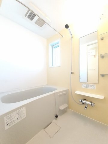 サニーレジデンスⅣの浴室|きれいなお風呂です