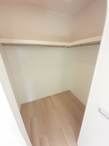 アルコバレーノＡの収納|ウォークインクローゼットなので収納豊富です☆