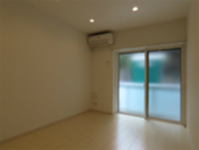 リブリ・さいたま新都心の居間・リビング|人気のフローリングです。