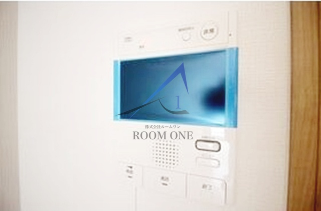 プレール・ドゥーク羽田WESTⅡのセキュリティ|モニター付インターホンです。