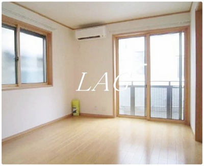 【居間・リビング】 | グレイス | 洋室のお部屋です。