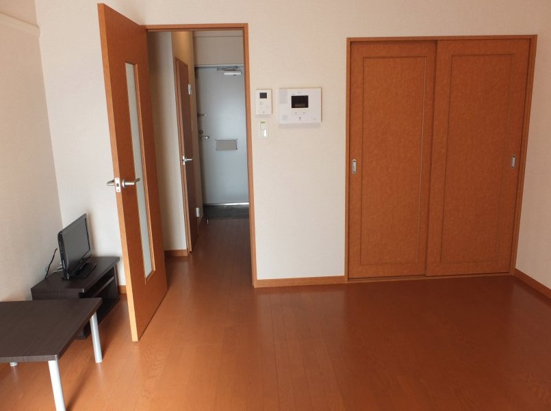 レオパレスレストの居間・リビング