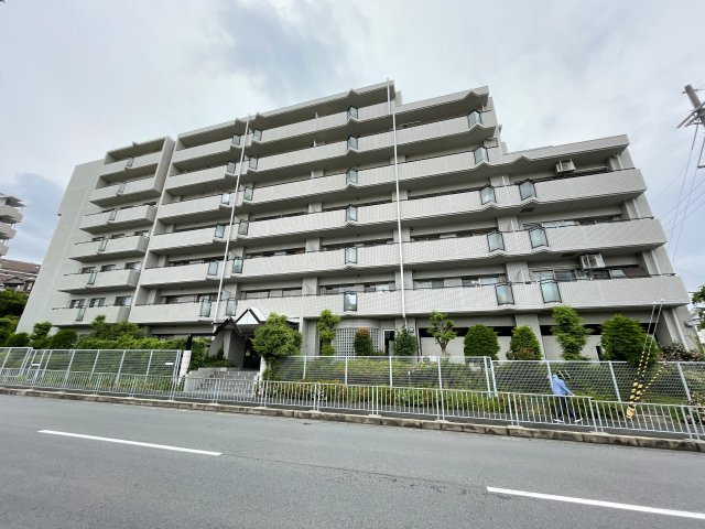 枚方長尾ガーデンハウス