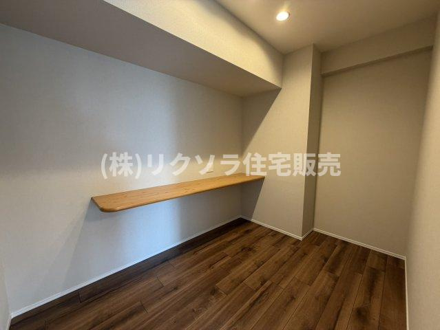 ルネ枚方の子供部屋|書斎3.7帖
■物件内覧・資金計画相談・住宅ローン相談、リフォーム相談、お問合せ受付中■
※当日・翌日のご内覧、ご相談はお電話でのお問合せがスムーズです！