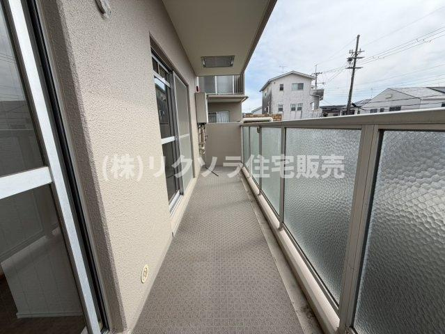ルネ枚方のバルコニー|■物件内覧・資金計画相談・住宅ローン相談、リフォーム相談、お問合せ受付中■
※当日・翌日のご内覧、ご相談はお電話でのお問合せがスムーズです！