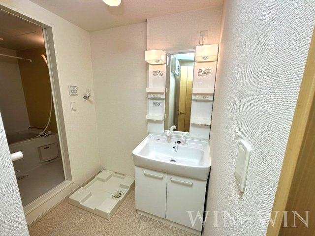 フィデールの独立洗面台|イメージ（同建物内別部屋の写真です）