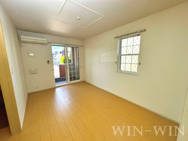 フィデールの居間・リビング|イメージ（同建物内別部屋の写真です）