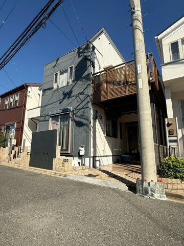 吉田3丁目　中古戸建の外観|閑静で明るい住宅地です。