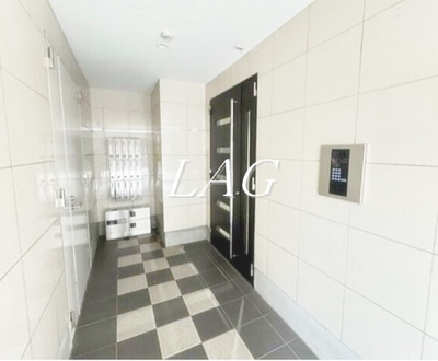 【エントランス】 | Windward | エントランスです。