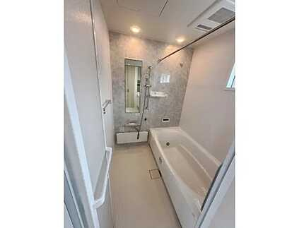 広島市安佐南区川内６丁目の浴室