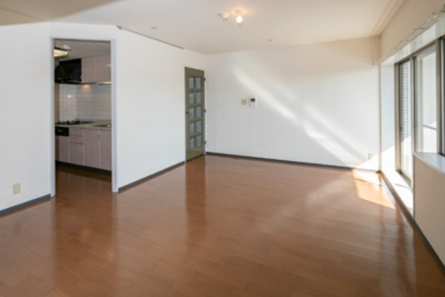 【居間・リビング】