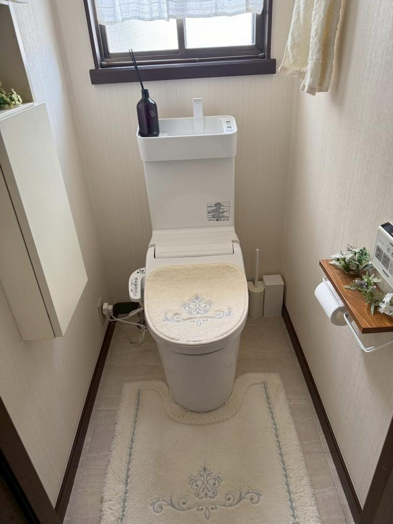 13所沢市東狭山ケ丘1丁目　中古戸建　251024-01のトイレ|温水洗浄便座付
