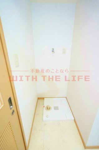 グランデシェチオ千本杉【キャッシュバック対象物件】の洗面所|忙しい朝には欠かせない洗面所です