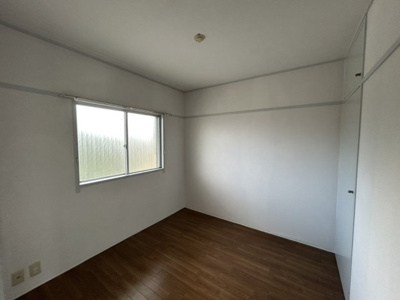 【寝室】 | 春日グリーンハイツ