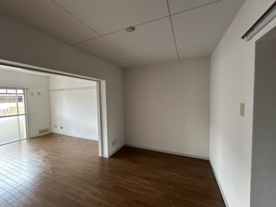 【居間・リビング】 | 春日グリーンハイツ