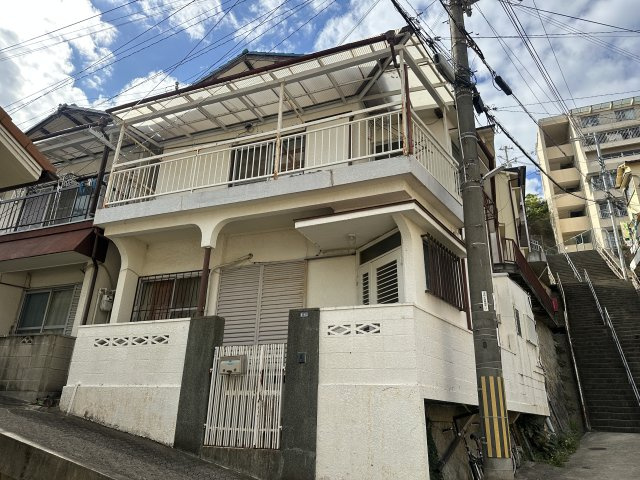 神戸市垂水区千代が丘2丁目　中古戸建の外観