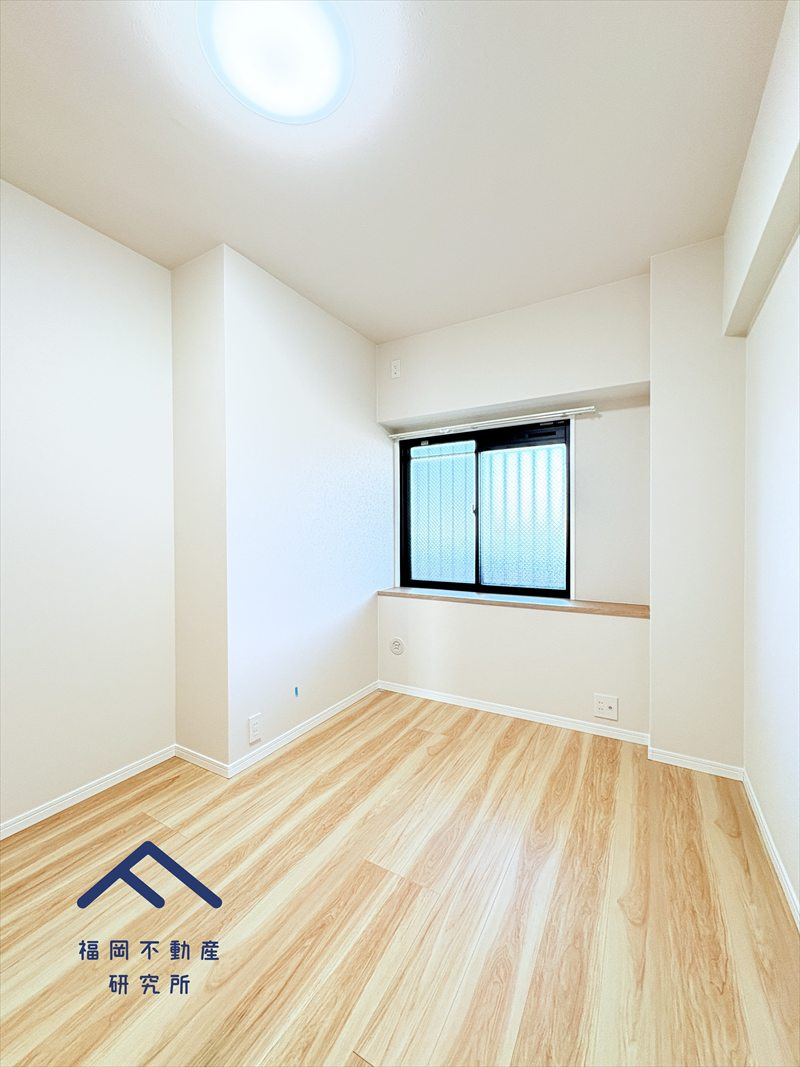 アンピール海の中道IIの洋室