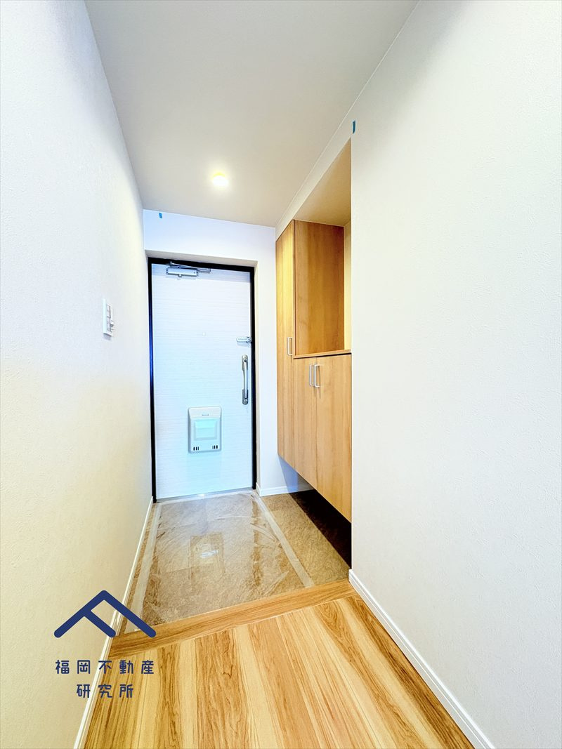 アンピール海の中道IIの玄関