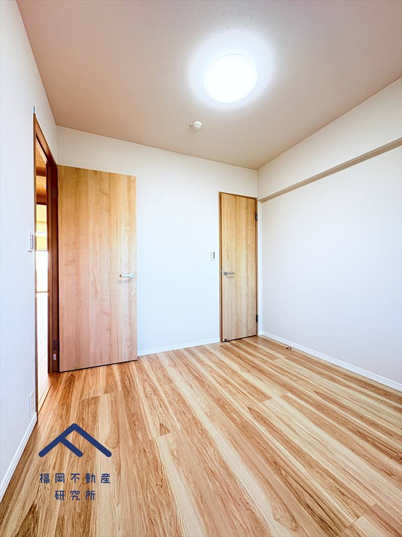 アンピール海の中道IIの洋室