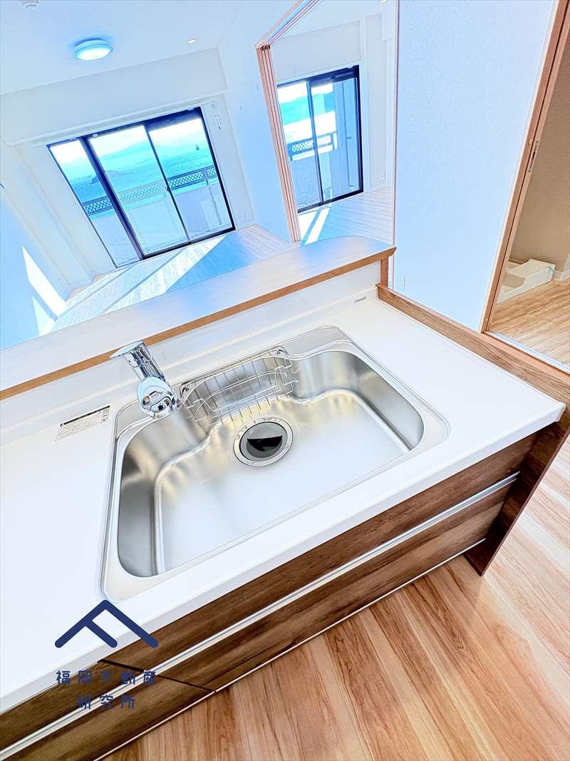 アンピール海の中道IIのキッチン