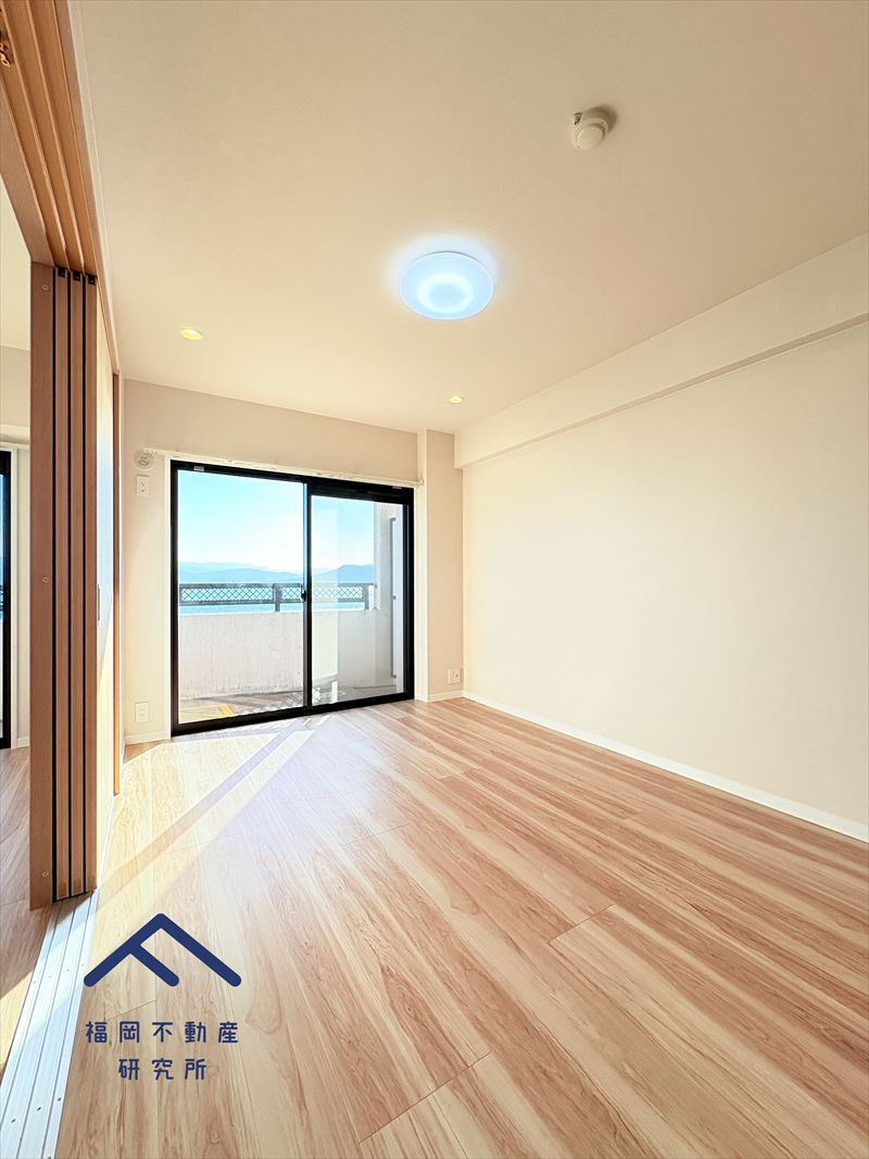 アンピール海の中道IIの洋室