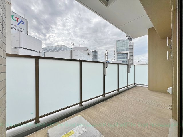 プレサンス　ロジェ　高岳東桜のバルコニー