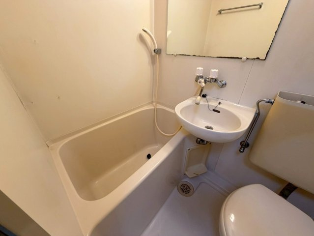 【バルコニー】 | クレアールＭＩＹＡＢＩ３ | ※写真と現状が異なる場合がございます