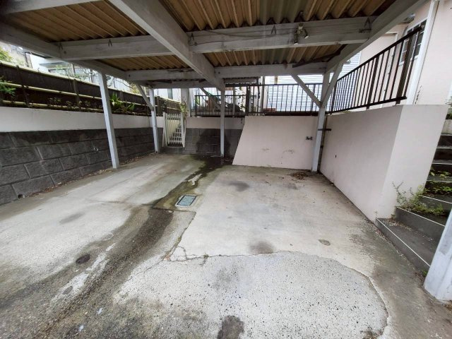 【シャワールーム】