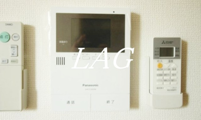 【設備】 | アムール錦 | モニター付きインターフォンです。