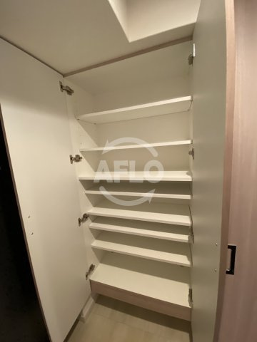 S-RESIDENCE都島の玄関|S-RESIDENCE都島　シューズボックス