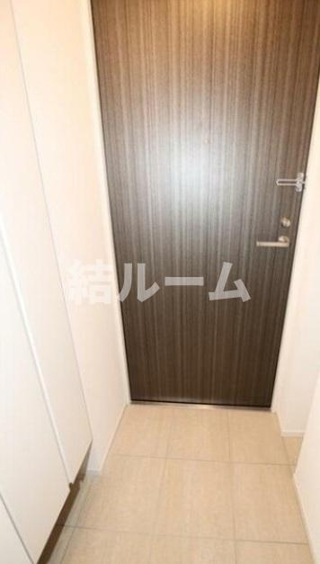 豊島区南大塚１丁目の賃貸マンションの玄関