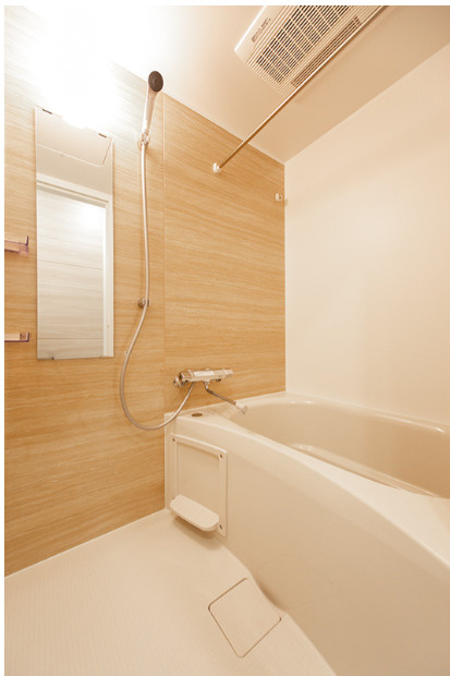 アヴニール三軒茶屋　ペット相談　スマートホーム　宅配BOXの浴室