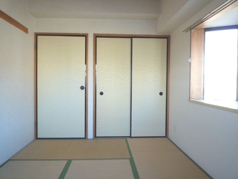 粟飯原マンションの内装