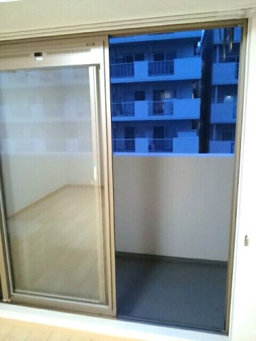 アメニティ万代のバルコニー