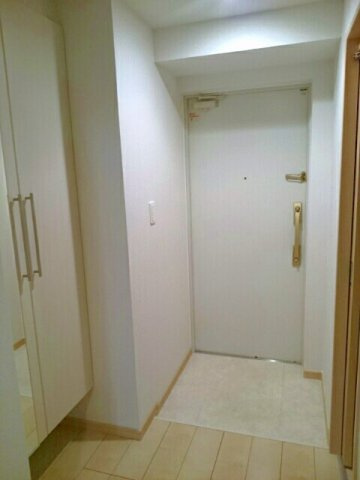 アメニティ万代の玄関