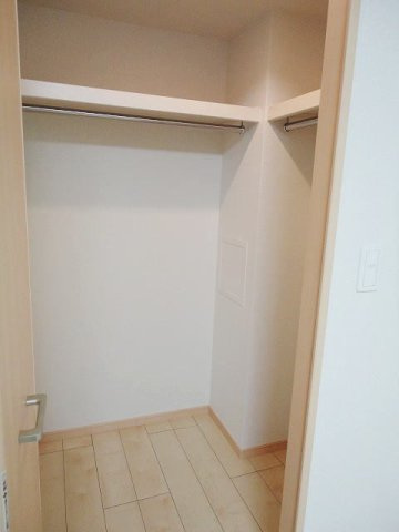 アメニティ万代の収納