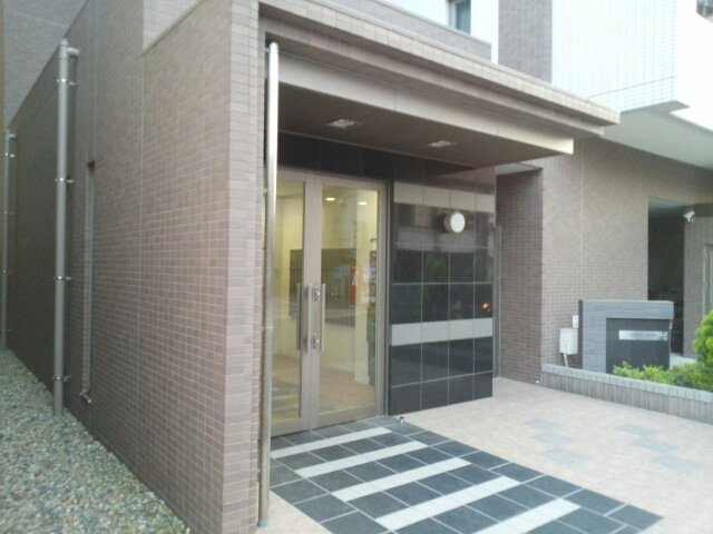 アメニティ万代のエントランス